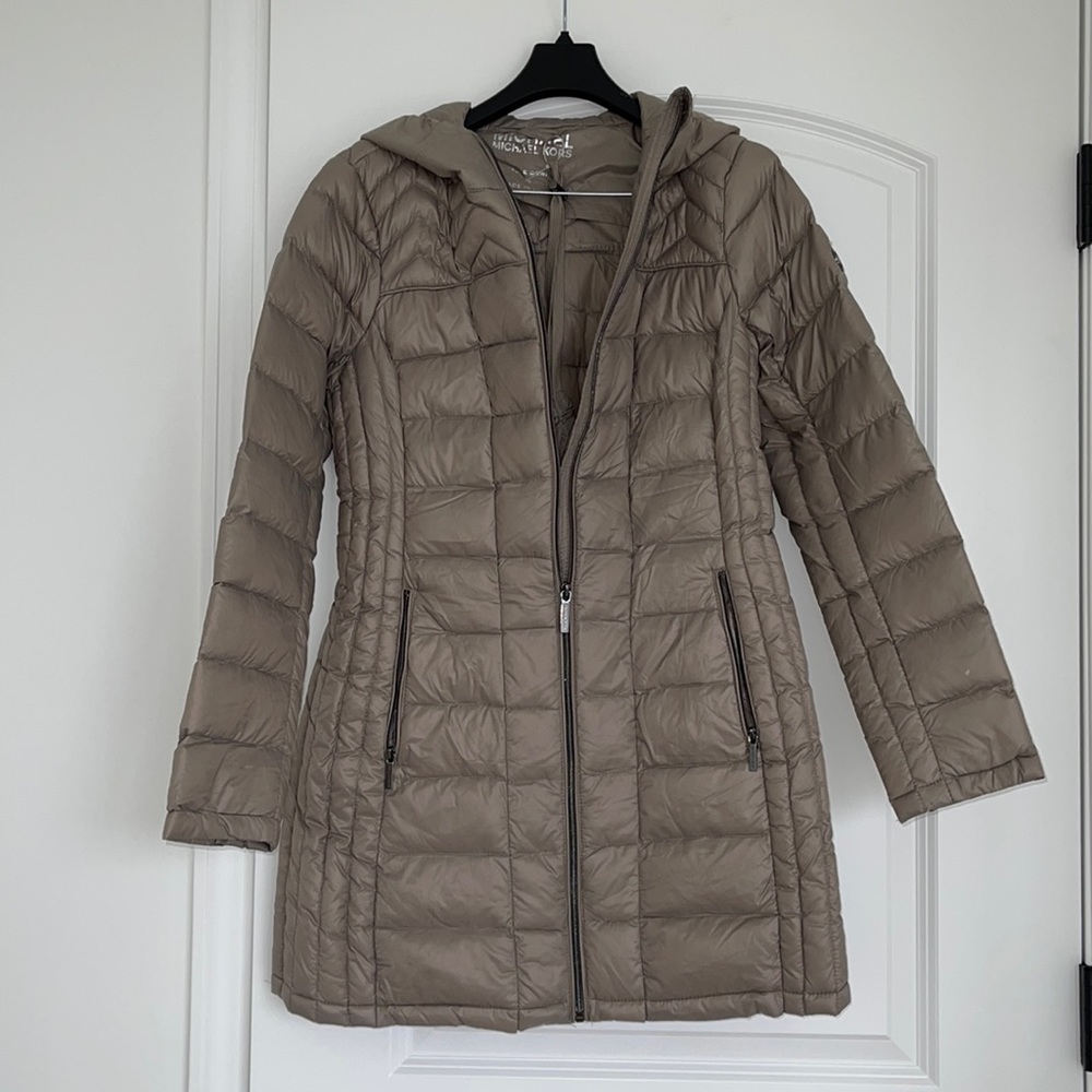New Michael Kors packable down fill jacket size S